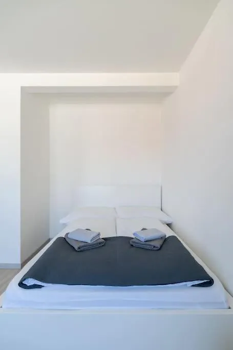 Premium Central Belvedere Apartment Vienna
